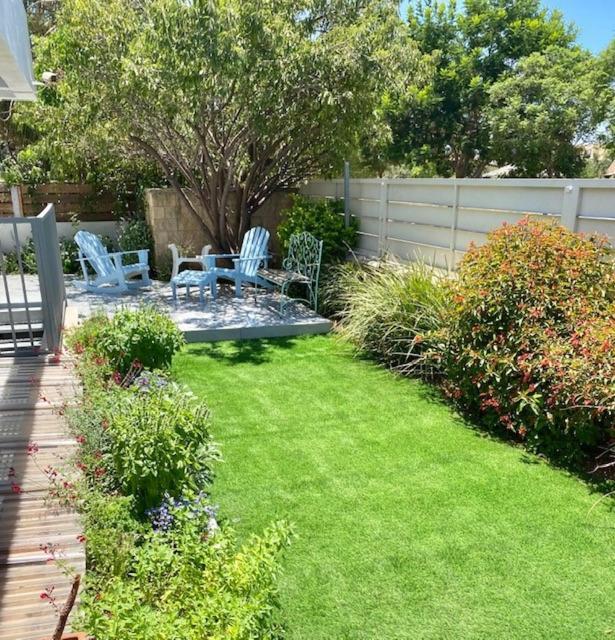 אירוח השקד - 10דק' משדה התעופה Apartment Giv'at Koach ภายนอก รูปภาพ